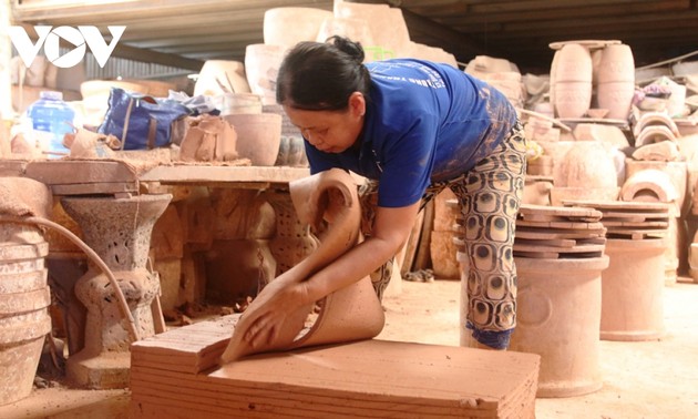  Préserver le métier de potier à Binh Duong