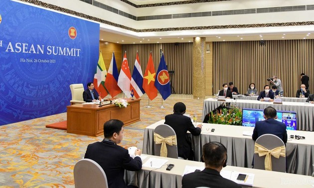 38e et 39e sommets de l’ASEAN: un premier compte-rendu