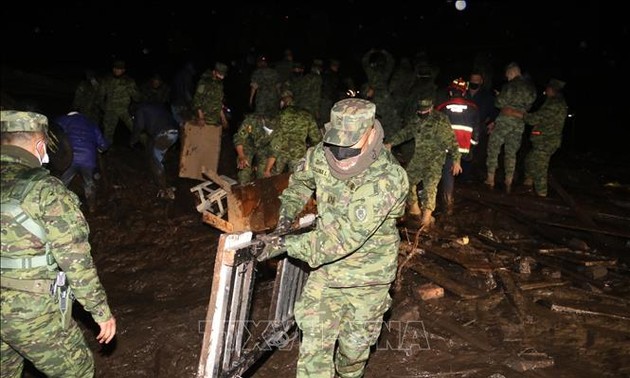 Equateur: au moins 24 morts et des disparus dans des inondations à Quito