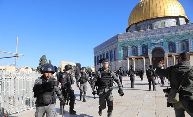 Israël déploie l’armée pour boucler la Cisjordanie après de violents heurts sur l’esplanade des Mosquées à Jérusalem-Est