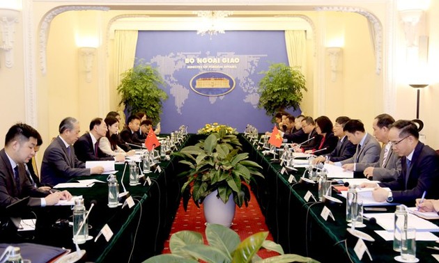 Vietnam-Chine: rencontre des négociateurs en chef du dossier frontalier et territorial