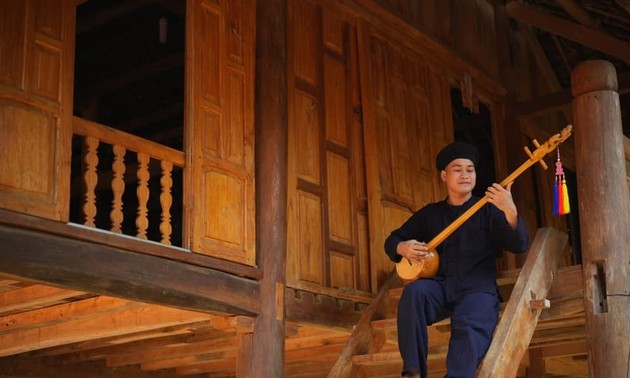 Les neuf marches d’escalier des Tày et des Nùng