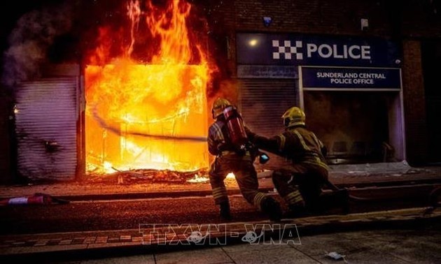 Royaume-Uni: Les manifestations pourraient se poursuivre dans les prochains jours