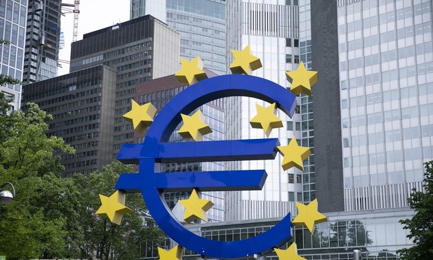 La BCE poursuit sa politique de baisse des taux