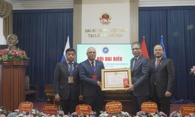 Création de l’Union des organisations des Vietnamiens en Russie