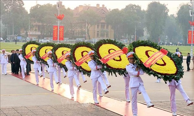 Hanoï: hommage solennel pour les 80 ans de l’Armée populaire