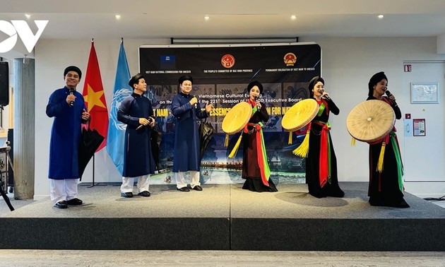 Le Vietnam met en valeur sa richesse culturelle à l’UNESCO