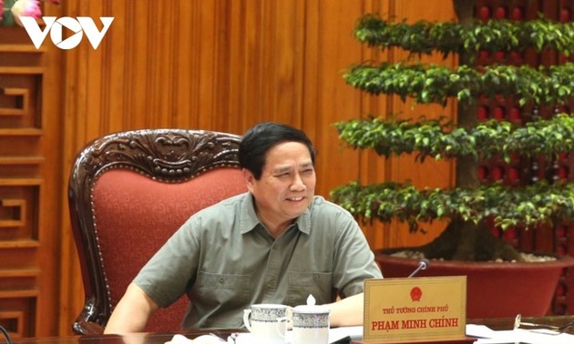 Pham Minh Chinh détermine les priorités économiques lors d’une réunion gouvernementale