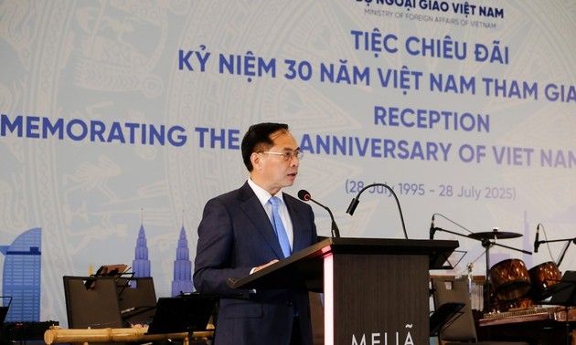 Trois décennies d’ASEAN: Hanoï réaffirme son engagement régional