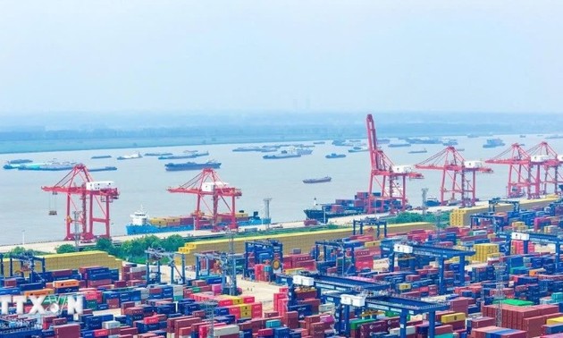 Donald Trump prolonge la trêve commerciale avec la Chine