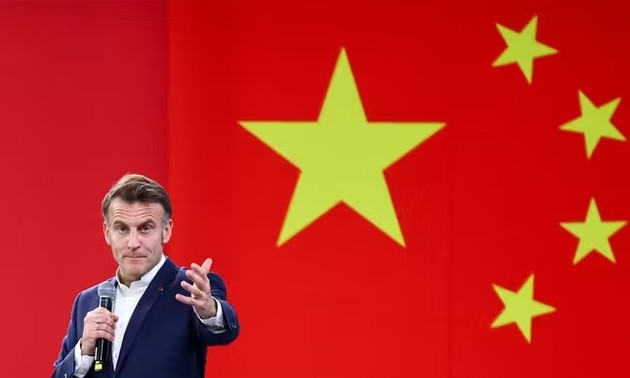 Emmanuel Macron menace la Chine de droits de douane «dans les tous prochains mois»