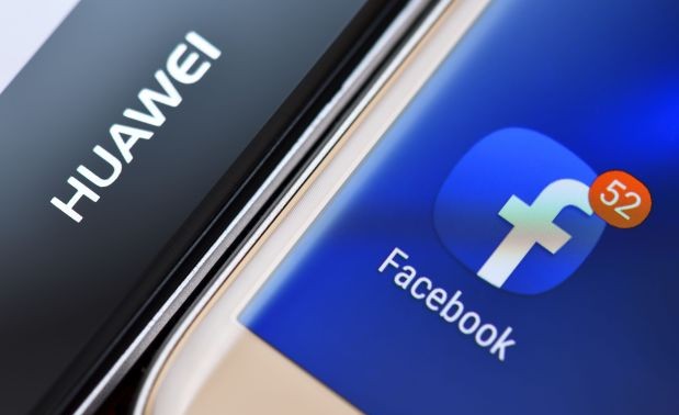 Facebook запретил Huawei устанавливать свои приложения на смартфоны