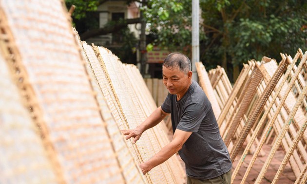 Khám phá nghề truyền thống bánh đa nem Thổ Hà ở Bắc Ninh