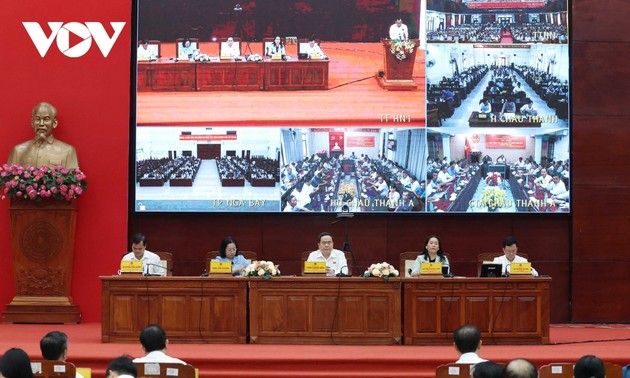 Trân Thanh Mân rencontre des électeurs de Hâu Giang