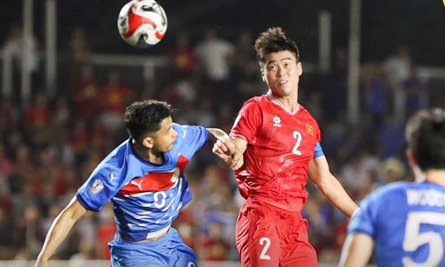 Coupe de l’ASEAN: le Vietnam préserve sa position de leader du groupe B 