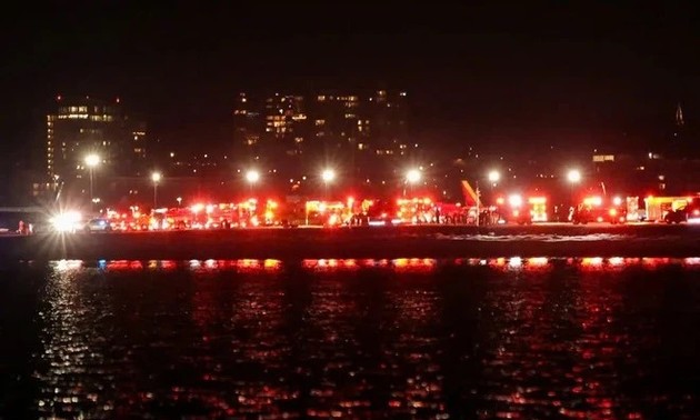 États-Unis: Collision entre un hélicoptère militaire et un avion de ligne à Washington