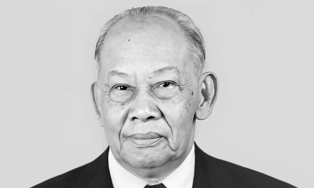 Le Vietnam décrète un deuil national de deux jours en mémoire de Khamtay Siphandone, ancien président laotien