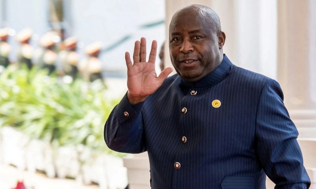 Le président burundais au Vietnam