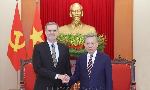 Le Vietnam souhaite approfondir davantage l’amitié et la coopération globale avec la France