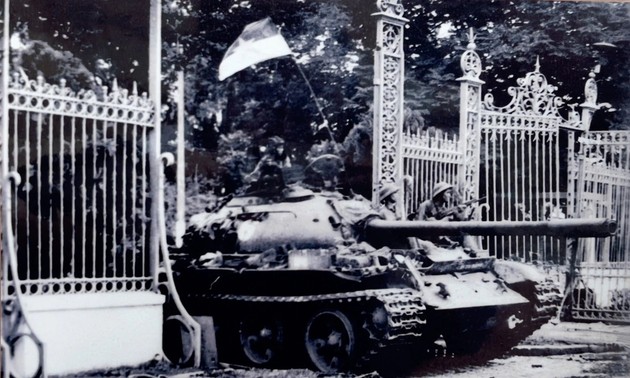 Du printemps de la victoire à l’aube d’un nouveau Vietnam