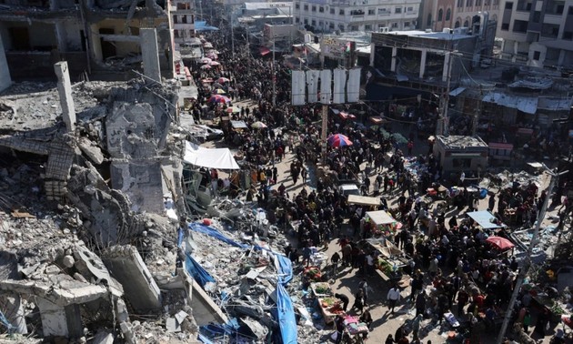 OCHA: Le plan israélien de distribution de l’aide contredit les principes humanitaires