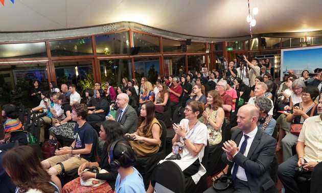 Femmes de pouvoir: redessiner les constellations du leadership au XXIe siècle