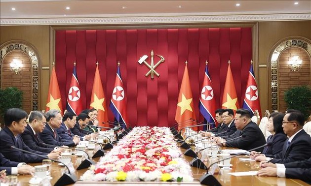 Tô Lâm s’entretient avec Kim Jong-un