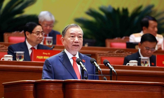 Vers un nouveau modèle de croissance, moteur d’un élan décisif