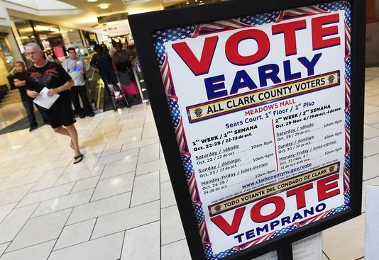 Vote anticipé aux USA: Clinton en tête