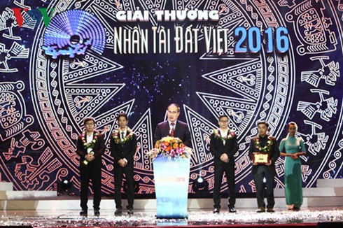 Remise des prix Talent du Vietnam 2016