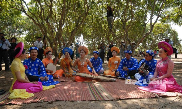 Clôture du Festival du Don ca tai tu Bac Lieu 2016