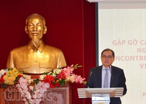 Rencontre avec des chercheurs et experts vietnamiens en France