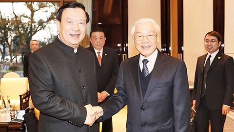 Nguyen Phu Trong rencontre le secrétaire du Comité du PCC de la province de Zhejiang