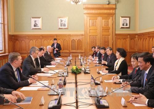 Table ronde sur l’amélioration de la législation à l’heure de la mondialisation