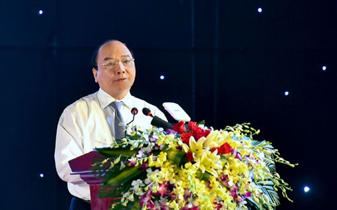 Nguyen Xuan Phuc au 25ème anniversaire de la refondation de la province de Soc Trang