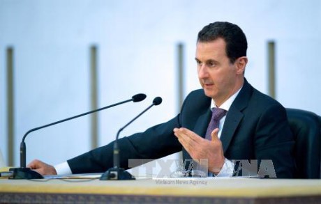 Présidentielle en Iran: Assad promet de poursuivre la "coopération" avec Rohani