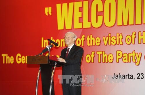 Nguyen Phu Trong se rend au Myanmar