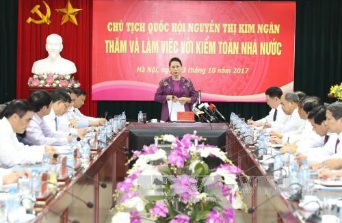 Nguyen Thi Kim Ngan travaille avec l’Audit d’état