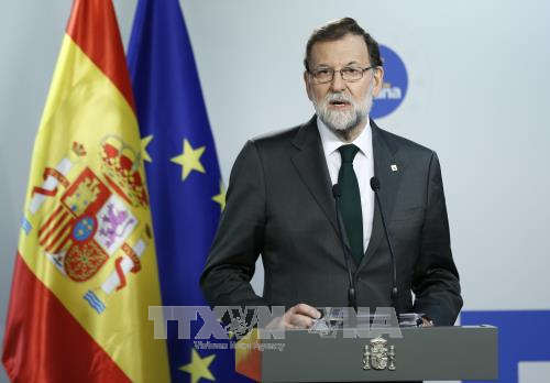 Carles Puigdemont veut réunir le parlement catalan pour répondre à Madrid