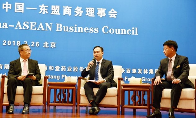 Ouverture du Dialogue sur les opportunités d’affaires Chine- ASEAN