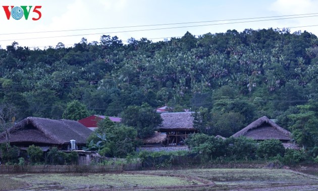 Hà Giang développe le séjour chez l’habitant