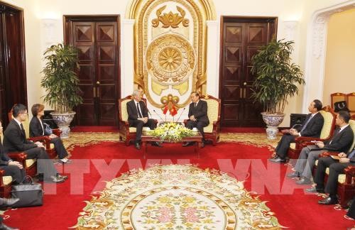 Obsèques du président vietnamien: arrivée du vice-Premier ministre singapourien