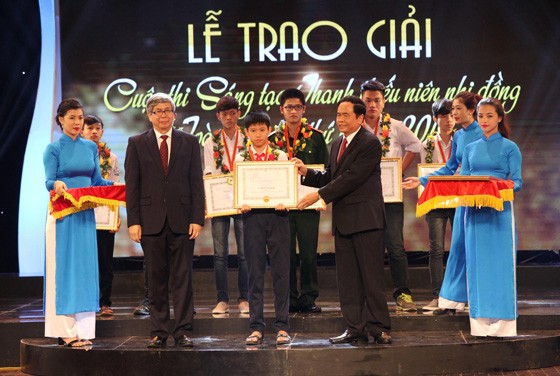 Remise des prix du concours national de création des jeunes, des adolescents et des enfants