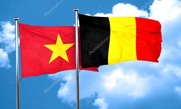 Le Premier ministre Nguyên Xuân Phuc reçoit l’ambassadeur de Belgique