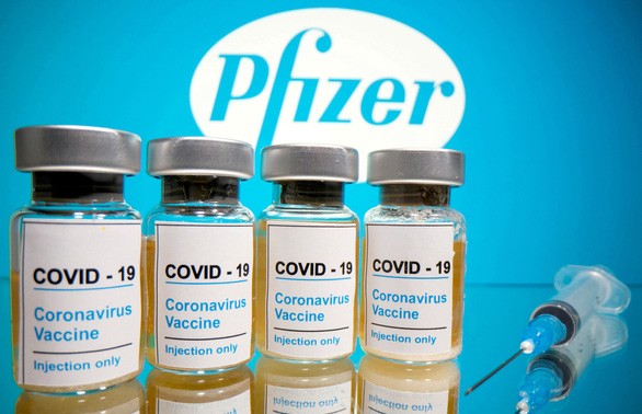 Le vaccin de Pfizer et BioNTech approuvé au Royaume-Uni