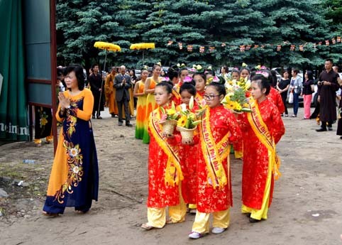 Lễ đặt đá xây dựng Trung tâm văn hóa tâm linh Cộng đồng Việt Nam tại Ba Lan