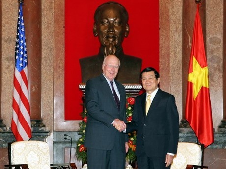 Chủ tịch nước Trương Tấn Sang tiếp Chủ tịch Thượng viện Hoa Kỳ Patrick Leahy