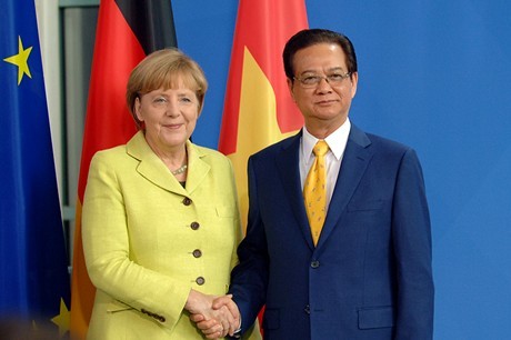 Thủ tướng Nguyễn Tấn Dũng hội đàm với Thủ tướng Đức Angela Merkel