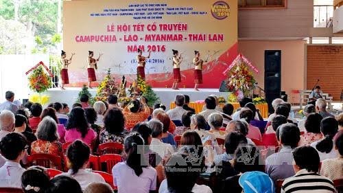 Lễ hội Tết cổ truyền Campuchia - Lào - Myanmar - Thái Lan