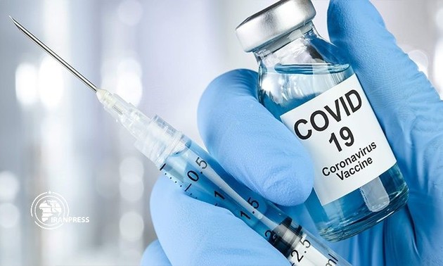 Việt Nam tiếp tục đàm phán mua vaccine ngừa COVID-19